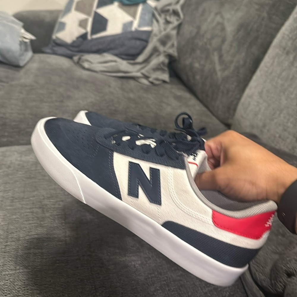New Balance 272s